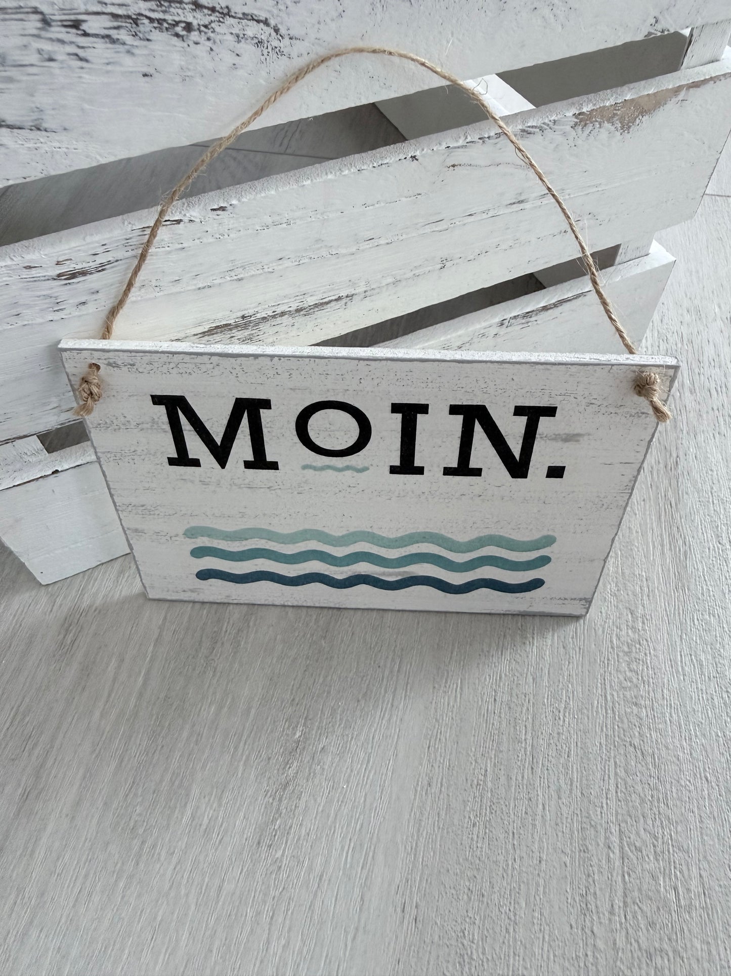 Holzschild mit Spruch "MOIN" DIN A6 – Handgemachtes Dekoschild aus Holz – Geschenkidee für Muttertag, Hochzeit & Einzug