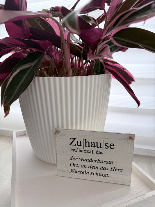 Holzschild mit Spruch "ZU HAUSE" DIN A6 – Handgemachtes Dekoschild aus Holz – Geschenkidee für Muttertag, Hochzeit & Einzug